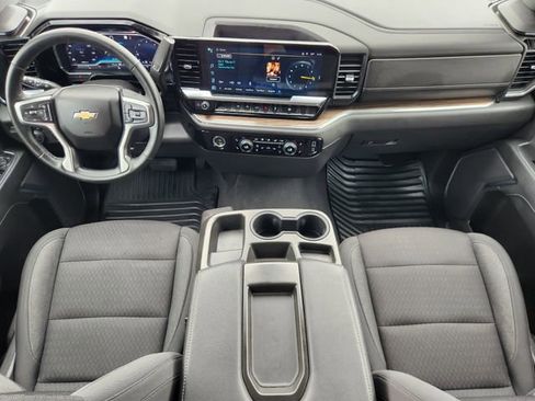 Used 2023 Chevrolet Silverado 1500 LT AWD/4WD image 26