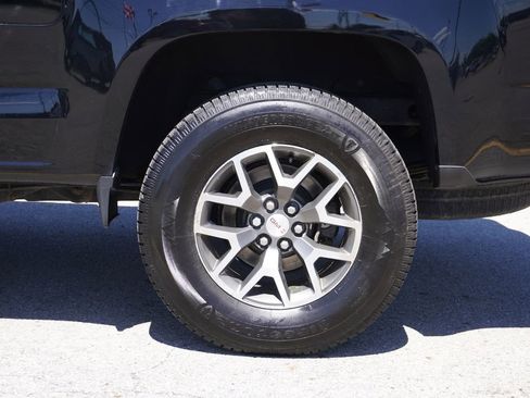Used 2017 GMC Canyon SLE w/ All Terrain X Package AWD/4WD image 11