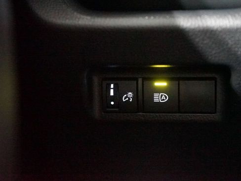 New 2025 Toyota RAV4 LE image 23