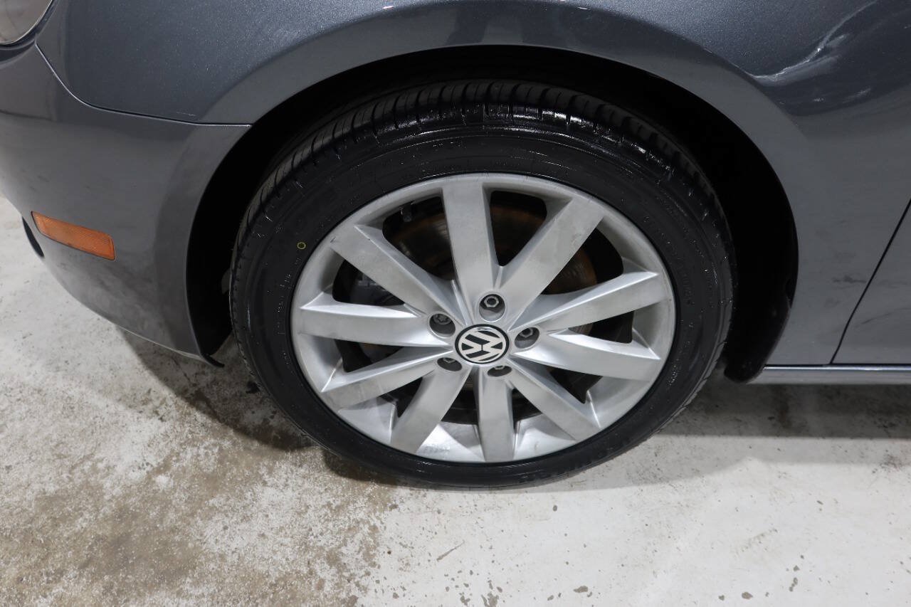 Used 2013 Volkswagen Jetta TDI FWD image 10