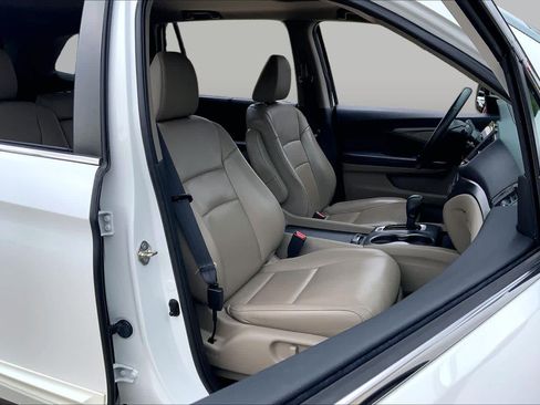 Used 2020 Honda Pilot EX-L image 9