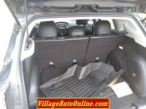 Used 2017 Jeep Compass Limited AWD/4WD image 31