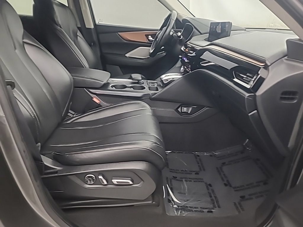 Used 2022 Acura MDX w/ Technology Package AWD/4WD image 13