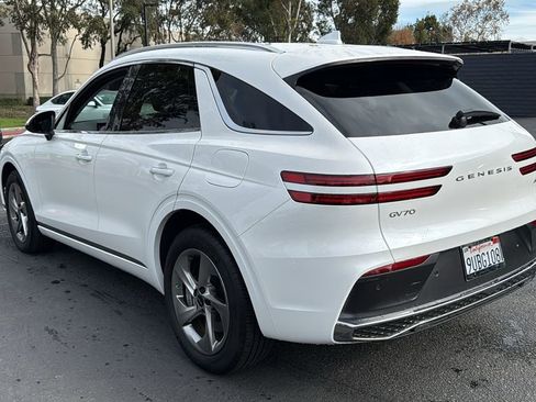 Used 2026 Genesis GV70 2.5T image 5