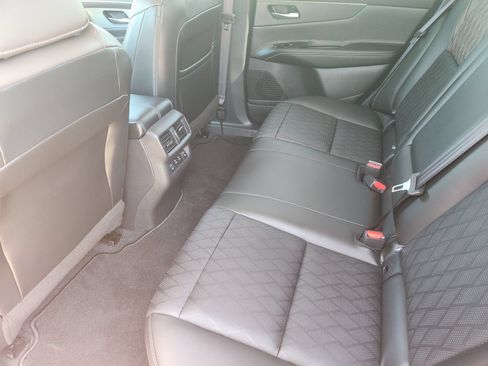 Certified 2025 Nissan Murano Platinum w/ Cargo Package AWD/4WD image 33