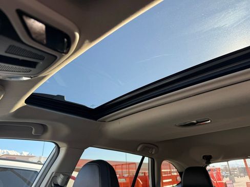 Used 2021 Subaru Outback Limited image 22