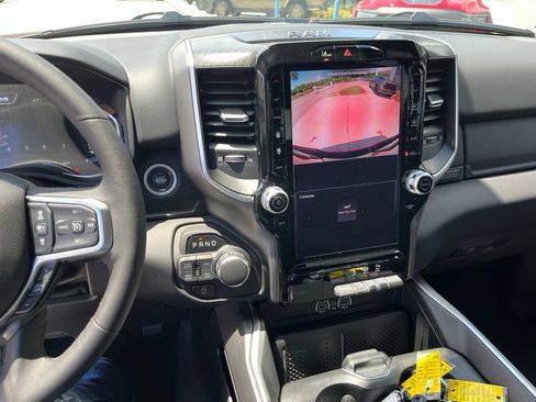 New 2026 RAM 1500 Big Horn AWD/4WD image 9