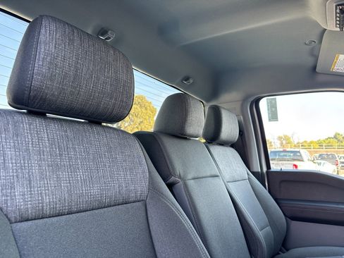 New 2025 Ford F250 XLT w/ F-250 >10K GVWR Package image 15