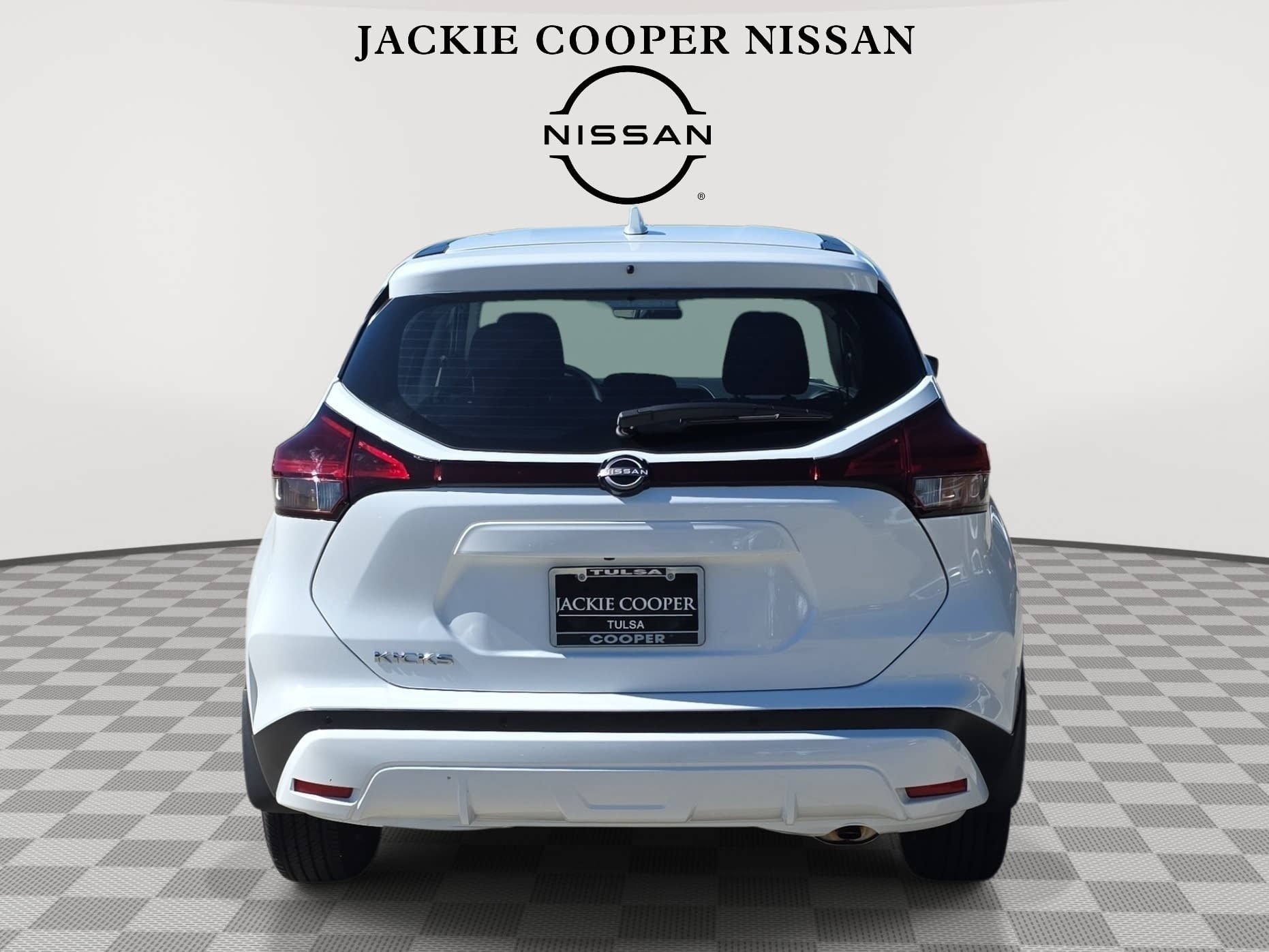 Certified 2025 Nissan Kicks Play S FWD image 6