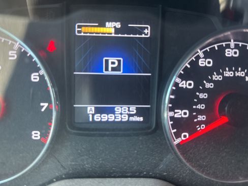 Used 2014 Subaru Outback 3.6R Limited w/ Moonroof Package image 13