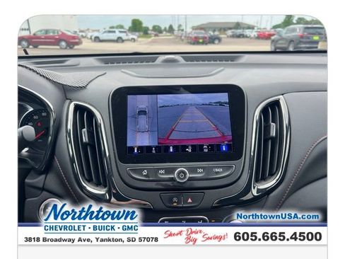 Used 2023 Chevrolet Equinox RS w/ RS Leather Package AWD/4WD image 15