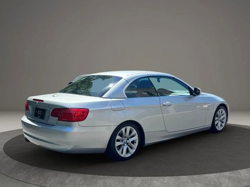 Used 2013 BMW 328i Convertible RWD image 6
