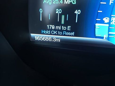 Used 2016 Ford Fusion SE w/ Equipment Group 202A AWD/4WD image 21