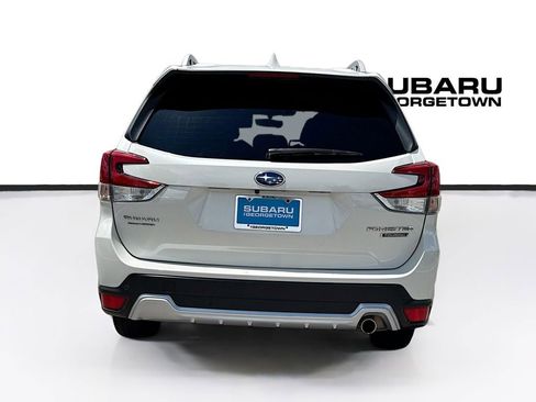 Used 2023 Subaru Forester Touring AWD/4WD image 6