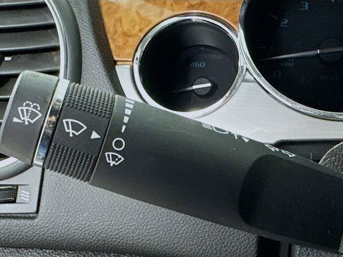 Used 2011 Buick Enclave CXL AWD/4WD image 14