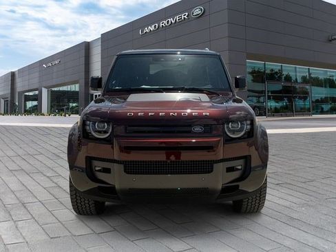 New 2026 Land Rover Defender 90 X-Dynamic SE AWD/4WD image 8