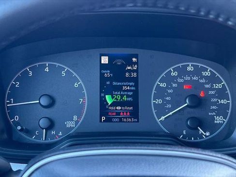 Certified 2025 Toyota Corolla SE w/ Convenience Package FWD image 26