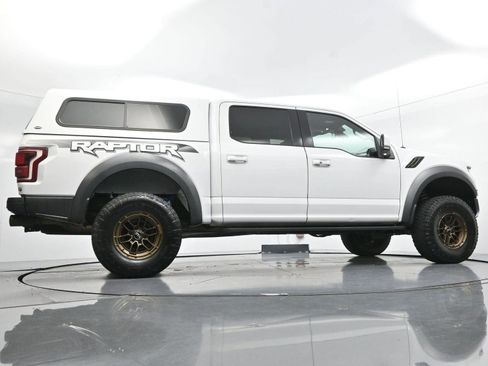 Used 2018 Ford F150 Raptor w/ Equipment Group 802A Luxury AWD/4WD image 59