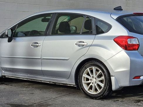 Used 2012 Subaru Impreza 2.0i Premium w/ All-Weather Pkg AWD/4WD image 3