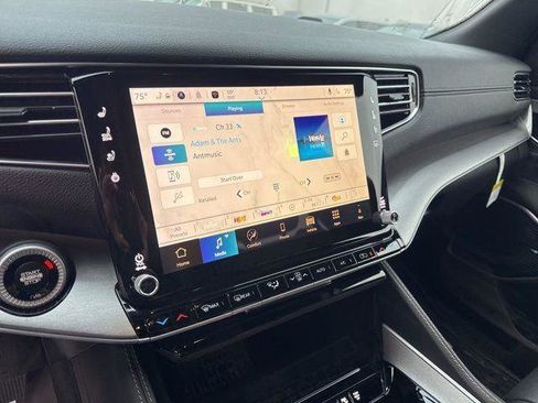 New 2026 Jeep Grand Wagoneer 4WD image 21