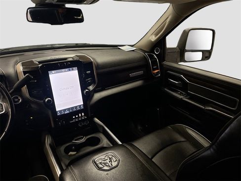 Used 2024 RAM 3500 Laramie image 24