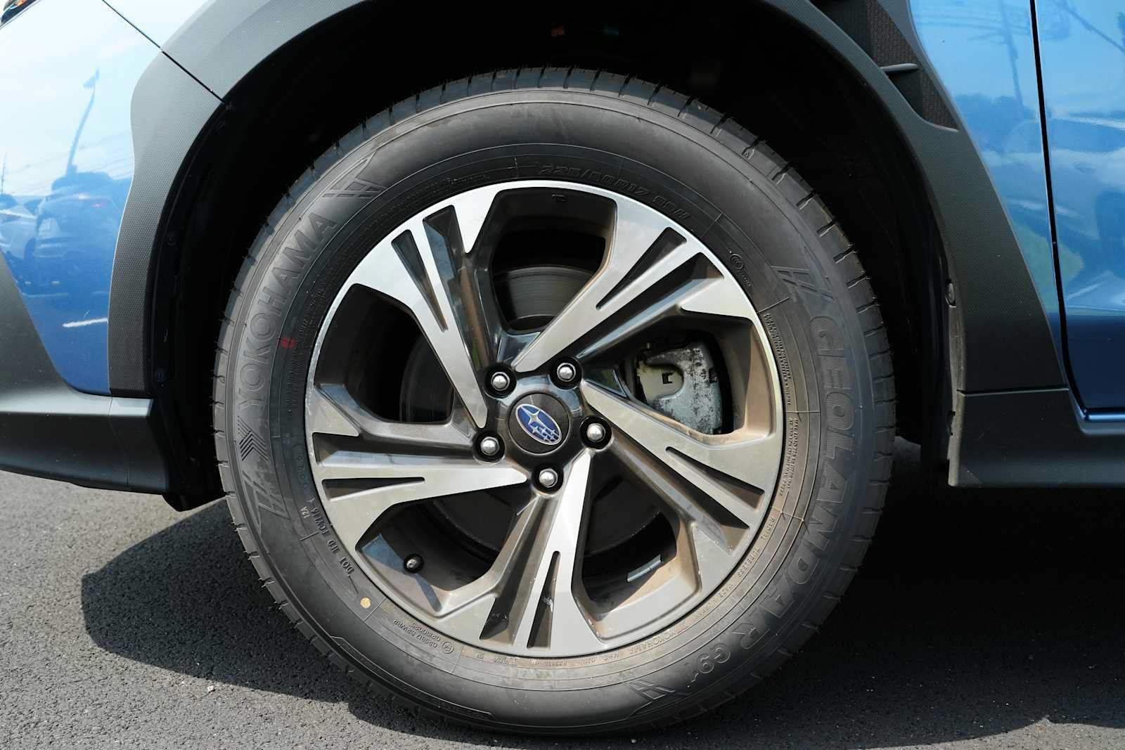 Used 2024 Subaru Crosstrek 2.0i Premium AWD/4WD image 12