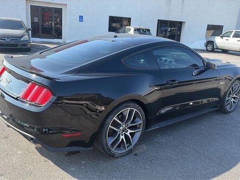 Used 2015 Ford Mustang GT Premium image 17