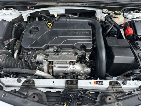 Certified 2024 Chevrolet Malibu LT w/ Sport Edition FWD image 10