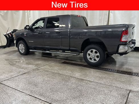 Used 2022 RAM 3500 Big Horn w/ Level A Equipment Group AWD/4WD image 3