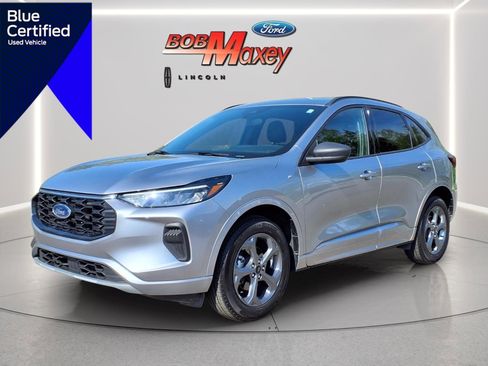 Used 2024 Ford Escape ST-Line w/ Tech Pack #1 AWD/4WD image 1