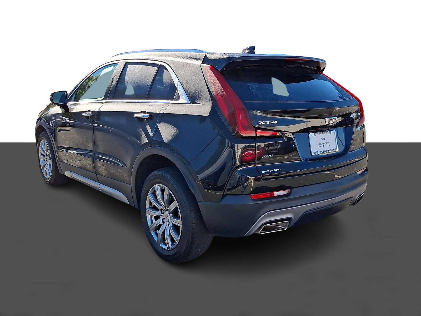 Used 2022 Cadillac XT4 Premium Luxury w/ Safety Alert Package AWD/4WD image 4