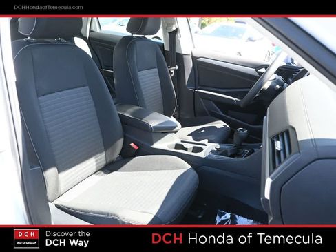 Used 2022 Volkswagen Jetta S FWD image 21