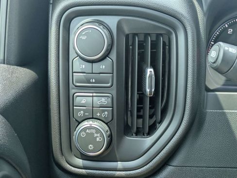 Used 2026 Chevrolet Silverado 2500 Custom w/ Custom Value Package AWD/4WD image 22