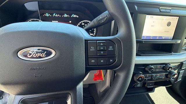 New 2026 Ford F250 XLT w/ FX4 Off-Road Package AWD/4WD image 29