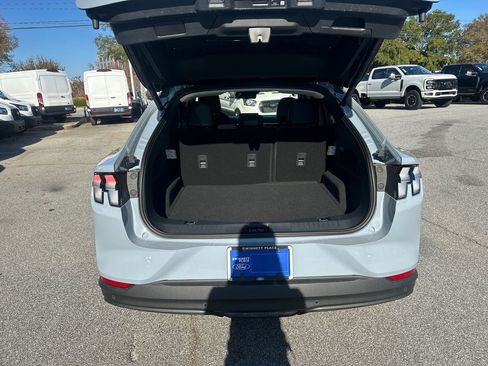 New 2025 Ford Mustang Mach-E Premium image 40