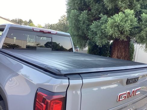 Used 2025 GMC Sierra 1500 Denali w/ Denali Reserve Package AWD/4WD image 22