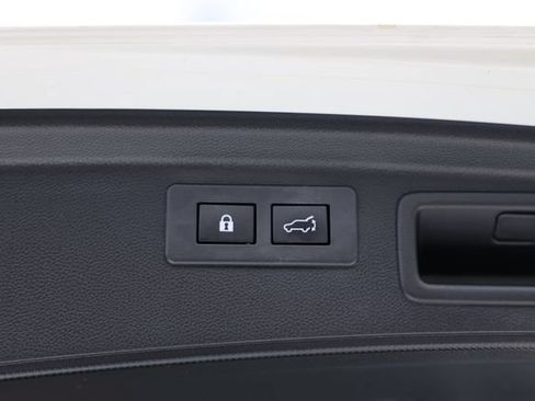 Certified 2021 Subaru Forester Premium AWD/4WD image 11