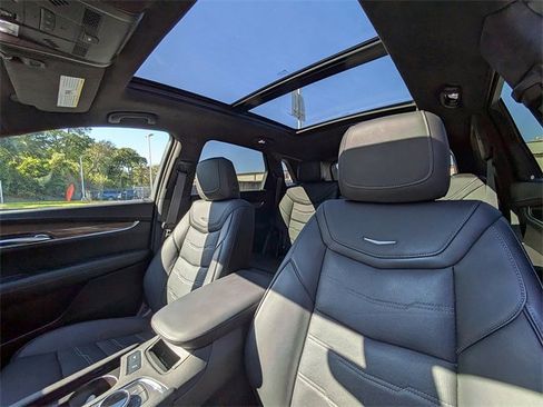 Used 2024 Cadillac XT5 Premium Luxury w/ Platinum Package image 22