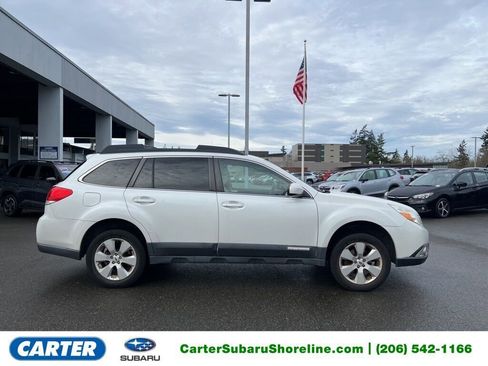 Used 2012 Subaru Outback 2.5i Limited w/ Moonroof Pkg image 1