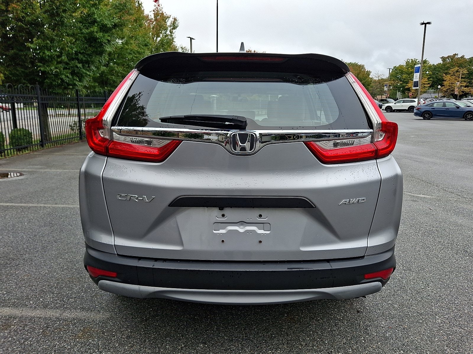 Used 2017 Honda CR-V LX image 5