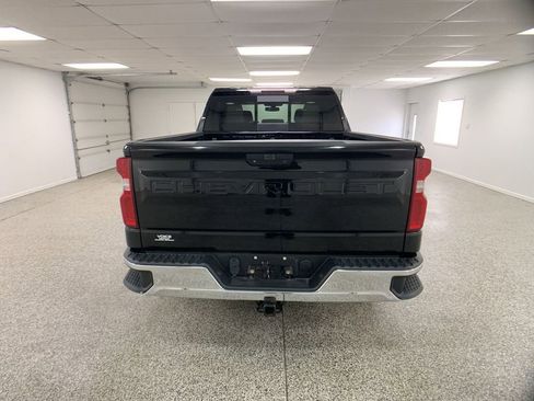 Used 2019 Chevrolet Silverado 1500 LTZ w/ LTZ Plus Package AWD/4WD image 8