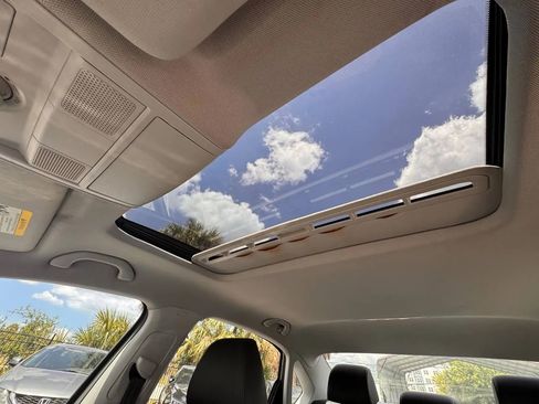 Used 2013 Volkswagen Passat 2.5 SE image 8