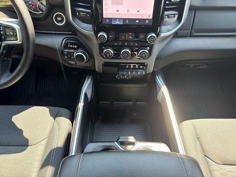 Used 2025 RAM 1500 Big Horn AWD/4WD image 18