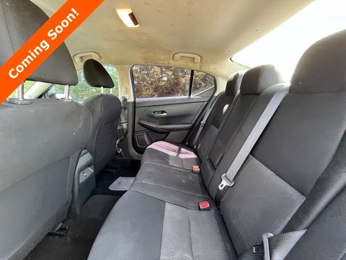 Used 2022 Nissan Sentra SV FWD image 5