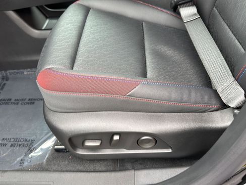 New 2026 Chevrolet Equinox RS w/ Convenience Package III image 28