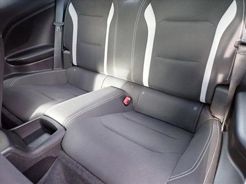 Used 2018 Chevrolet Camaro LT image 10