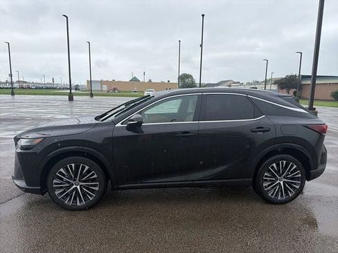 Used 2023 Lexus RX 350 w/ Cold Area Package AWD/4WD image 3