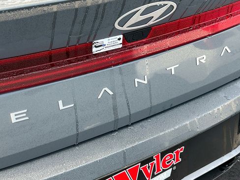 New 2026 Hyundai Elantra Limited w/ Cargo Package FWD image 33