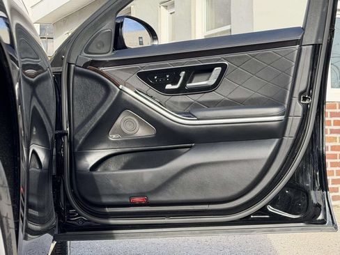 Used 2022 Mercedes-Benz S 500 4MATIC image 15
