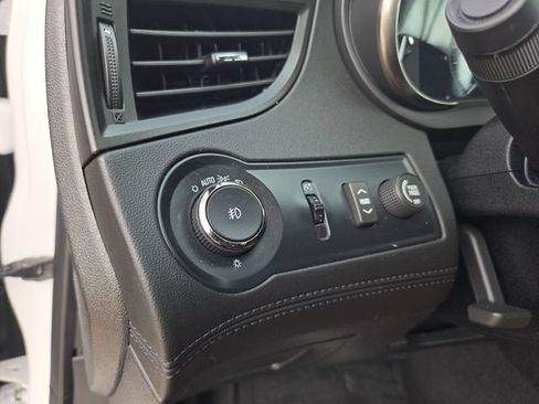 Used 2015 Buick LaCrosse Premium w/ Driver Confidence Package #1 FWD image 17